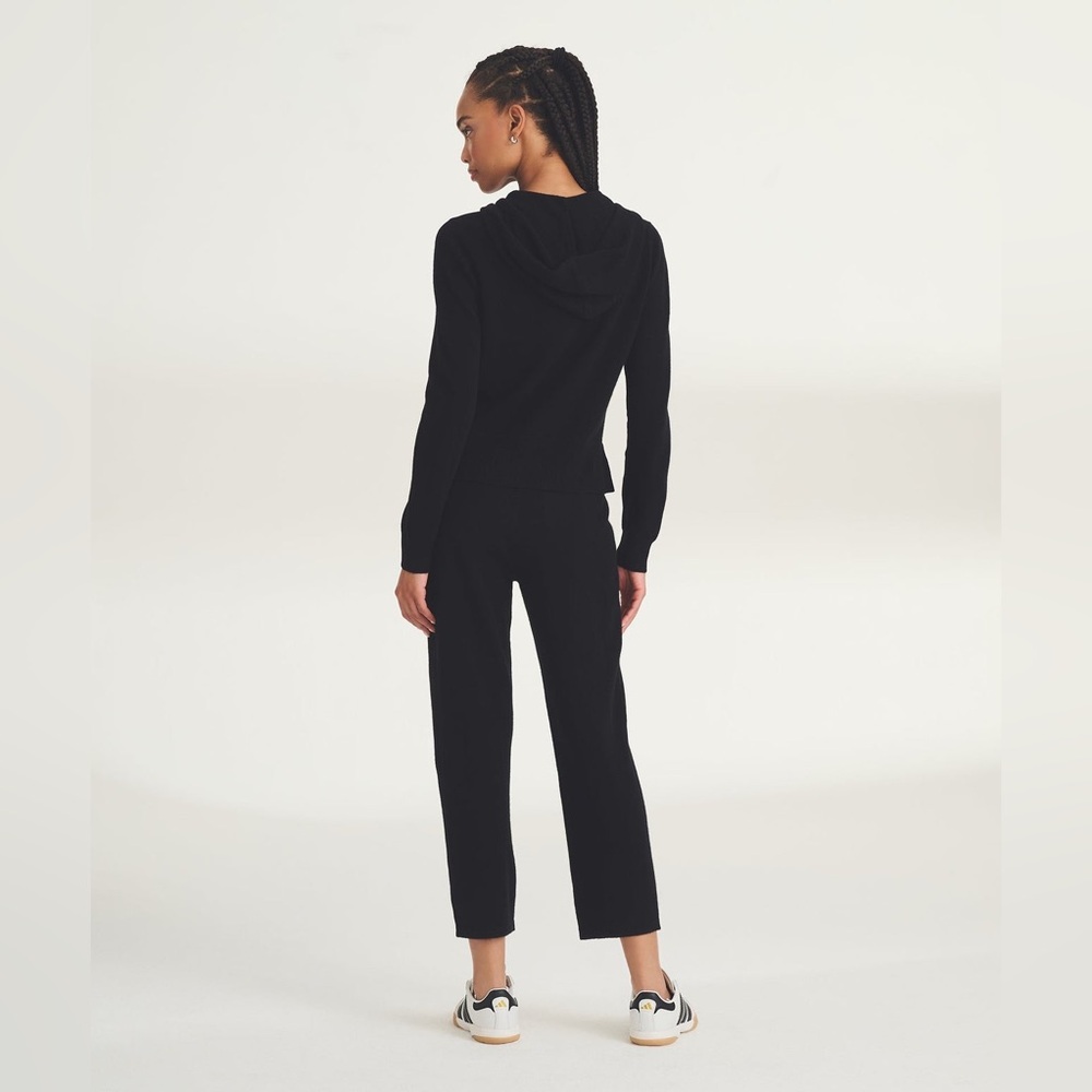 NAADAM - Signature Cashmere Cropped Zip Up Hoodie in Black - Picture 3 of 11